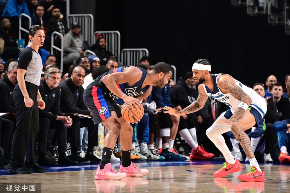 足构建下一 足构建下一