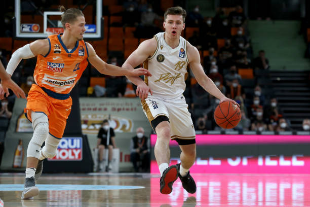 乔瓦尼和朱 乔瓦尼和朱